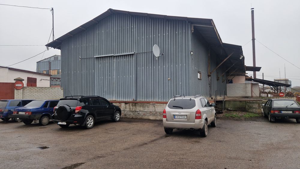 Продам склад комерційна нерухомість