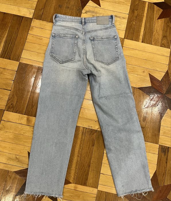 Жіночі голубі джинси