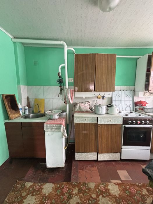 Затишний будинок 78 м² з великою ділянкою 30 соток у с. Безугляки