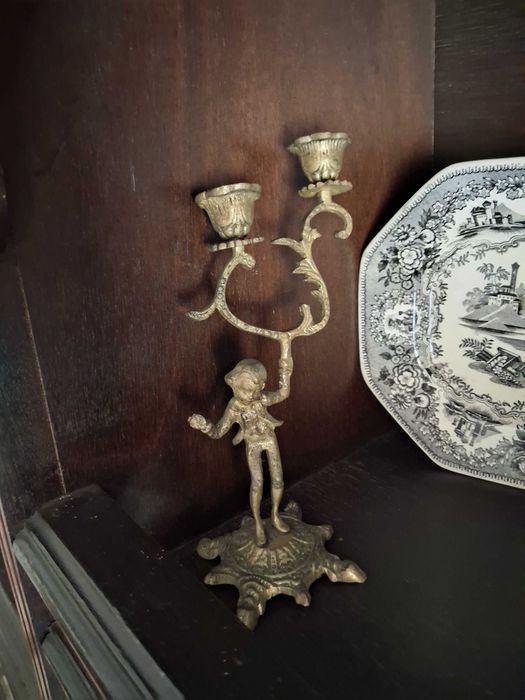 Várias peças decorativas antigas e raras. Ver fotos.