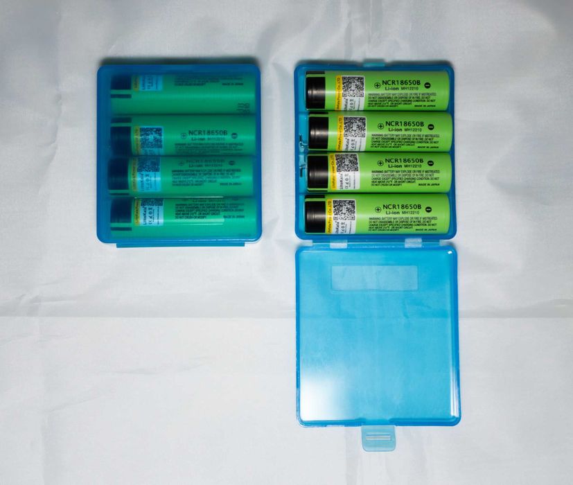 Корпус для 4×18650 з дисплеєм заряду та акумулят. LiitoKala NCR18650B