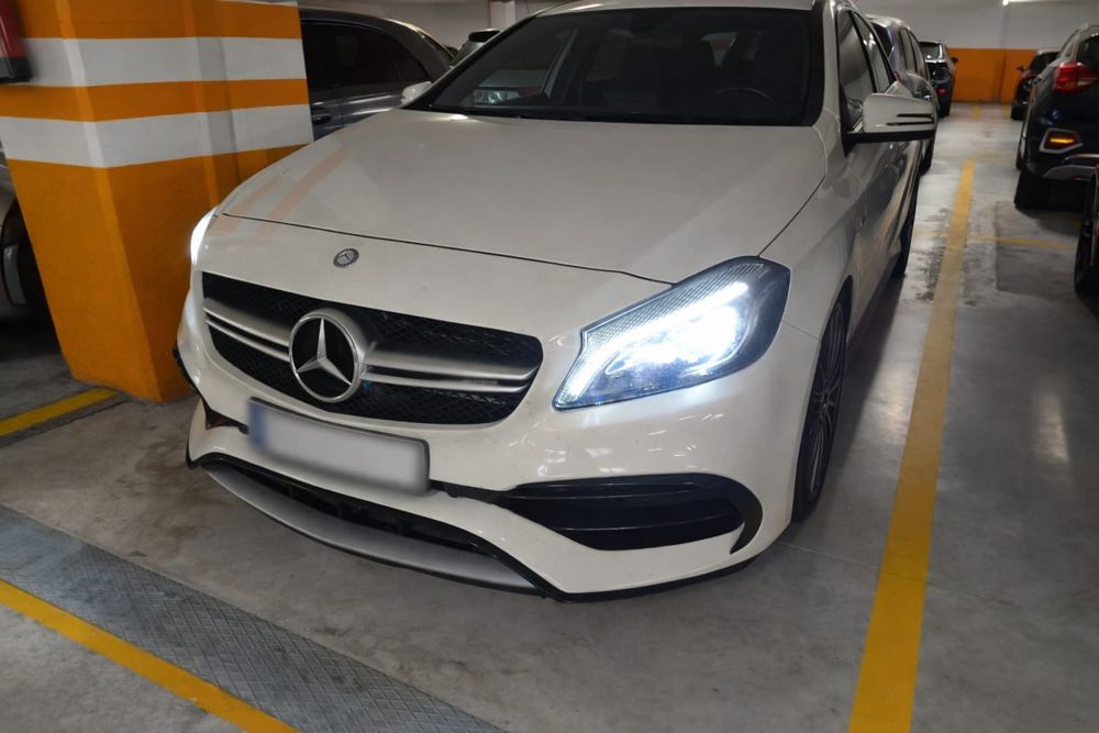 Mercedes a45 amg pack Race 381 cv