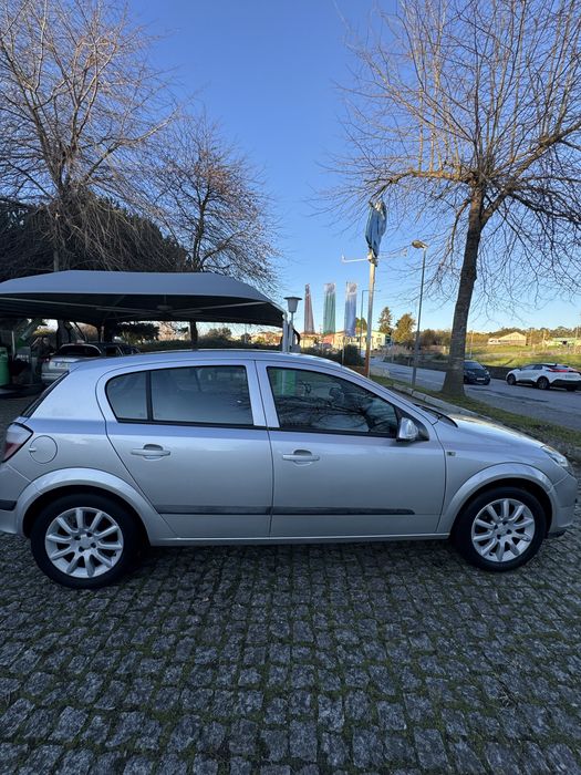 Opel Astra H – 2004