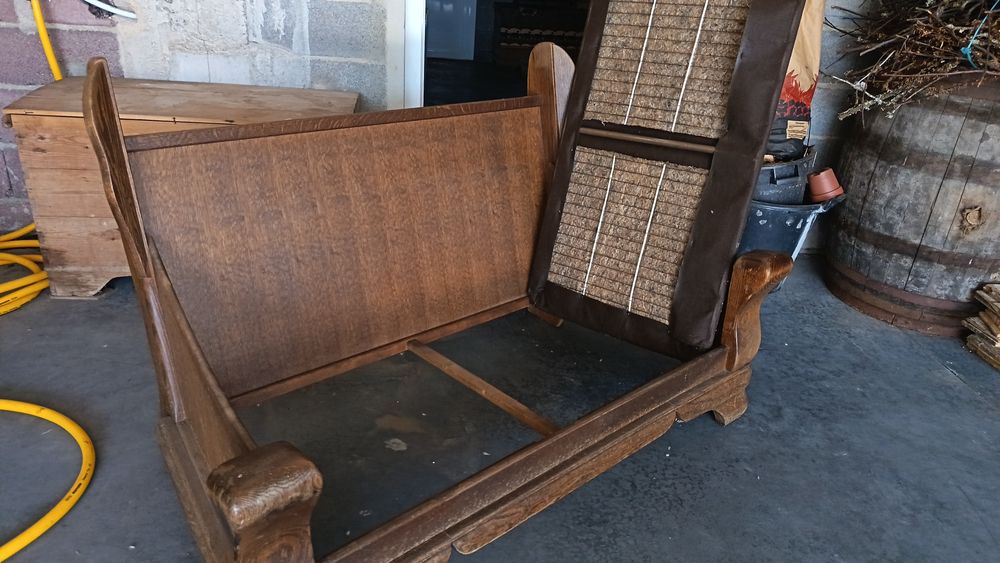 Estrutura de sofa sem estofos