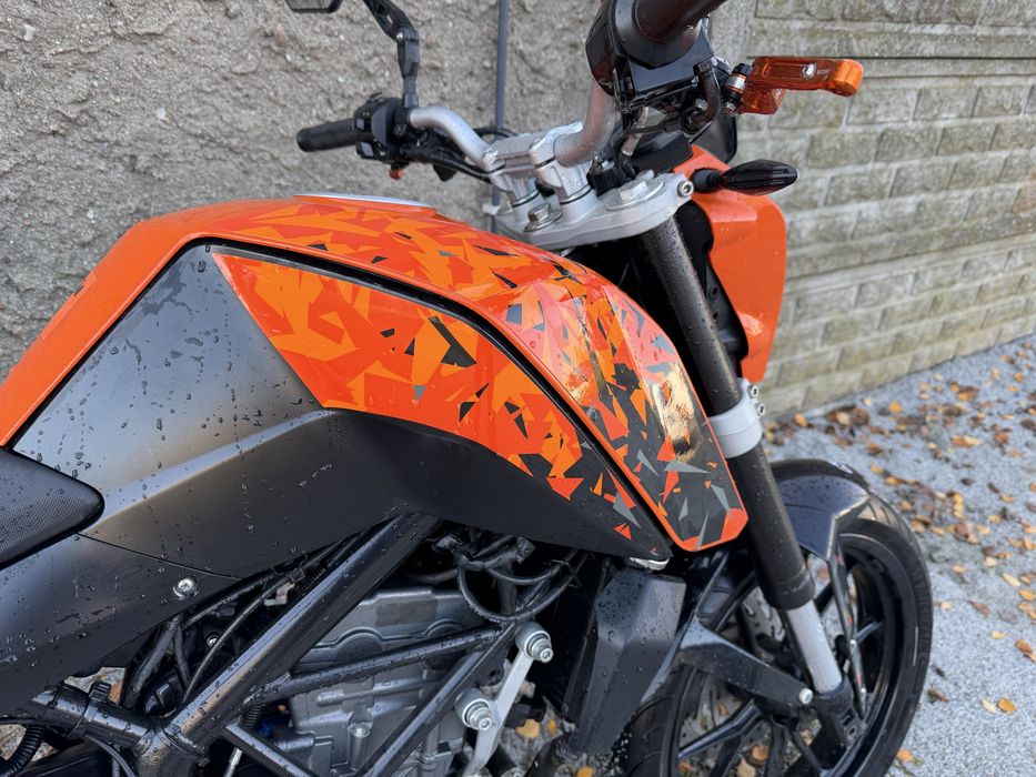 Ktm Duke 125 Kat B lub A1 Radical Dużo dodatków Niemcy