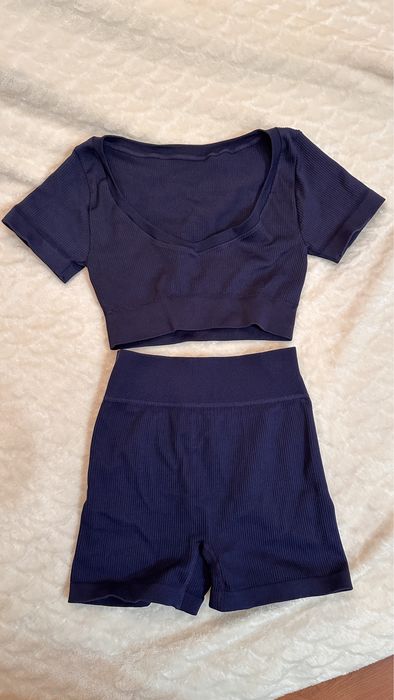 Спортивний комплект (шорти+топ)