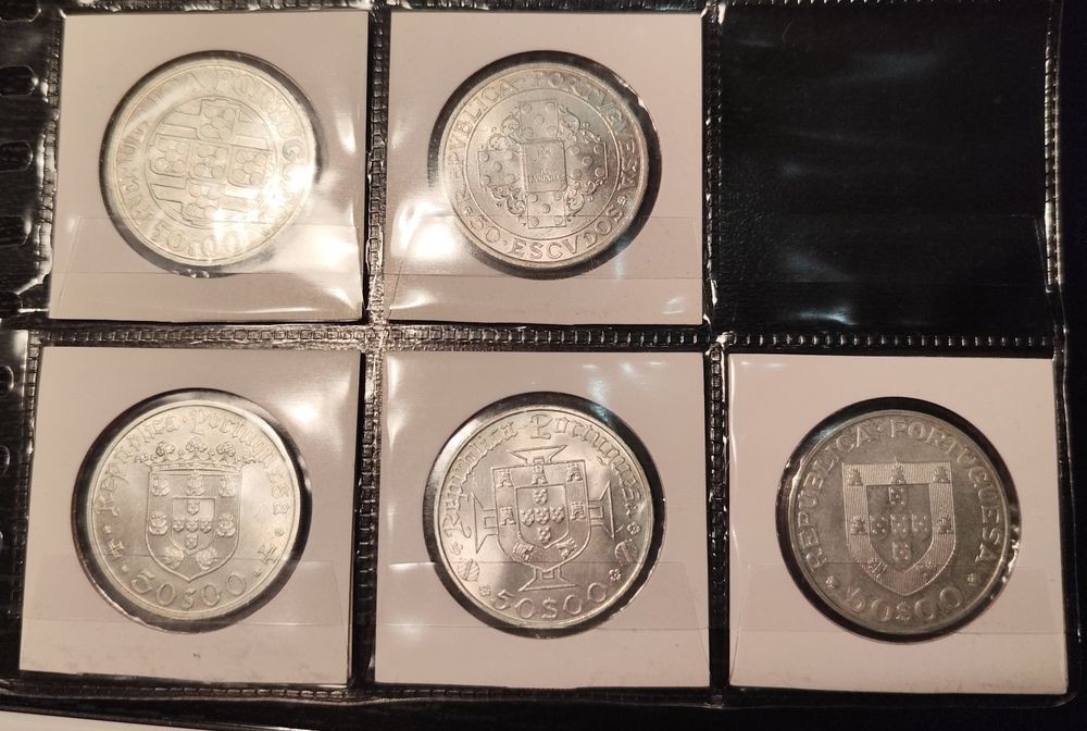Coleção de 5 moedas comemorativas de 50 escudos