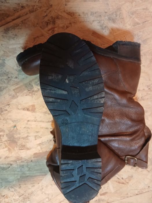 Шкіряні осінні чобітки