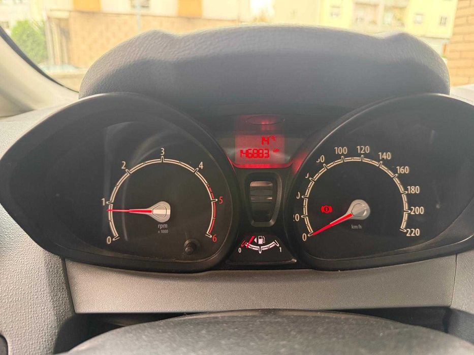 Ford Fiesta VI Van 1.4 TDCi 2011 - Poucos km