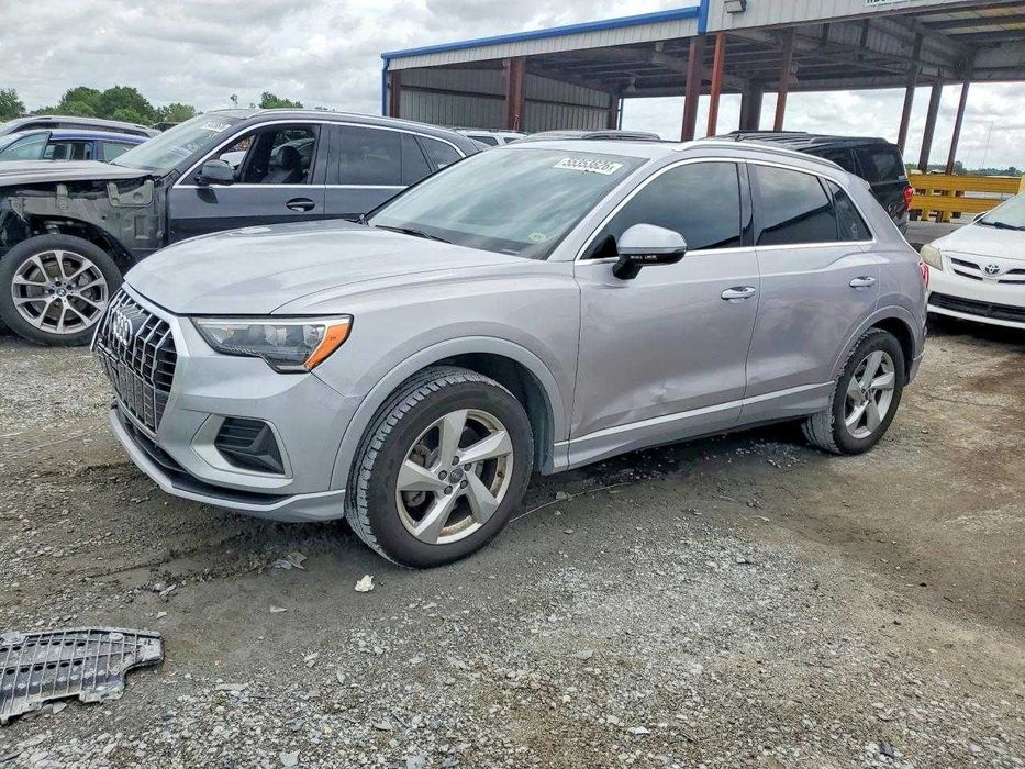 2019 AUDI Q3 Premium