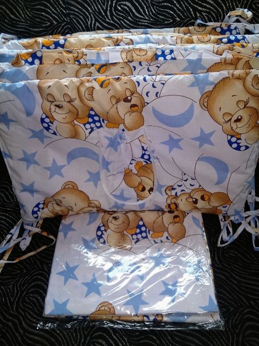 Набор в кроватку постельное+защита. пересылка олх доставка