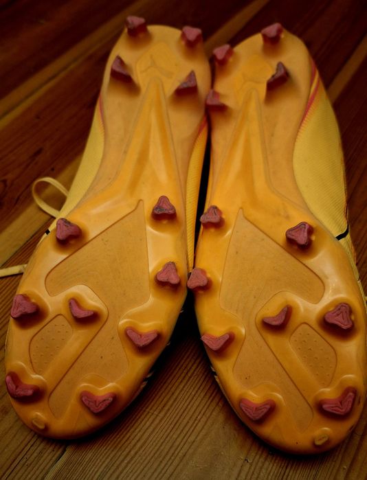 Buty piłarskie Puma 43