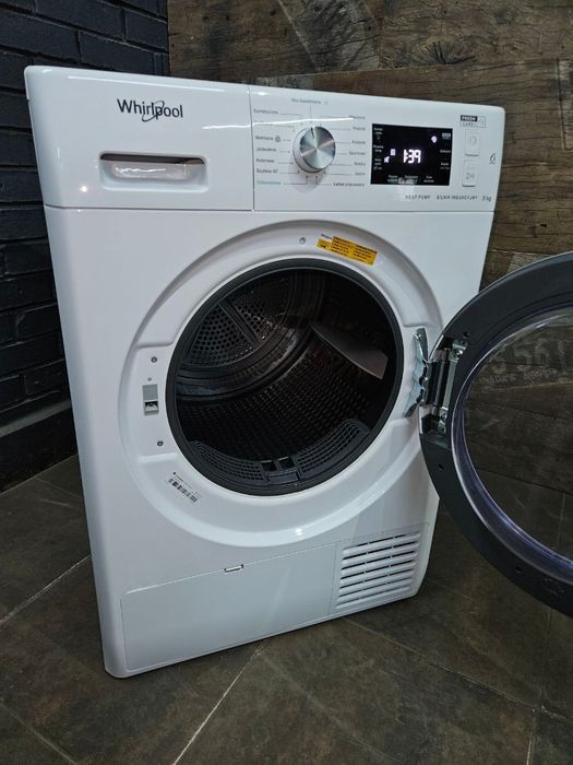 Сушка, сушильна машина в гарному стані Whirlpool F163487 бу