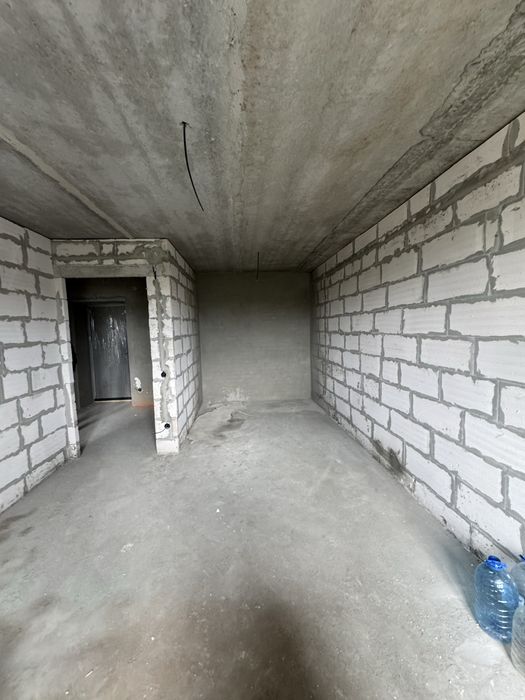 Продаж на вул. Гайова