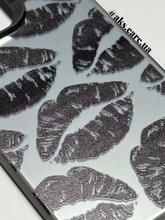 Чохол сірий полікарбонат поцілунок губи Kiss Айфон iPhone X-16PM