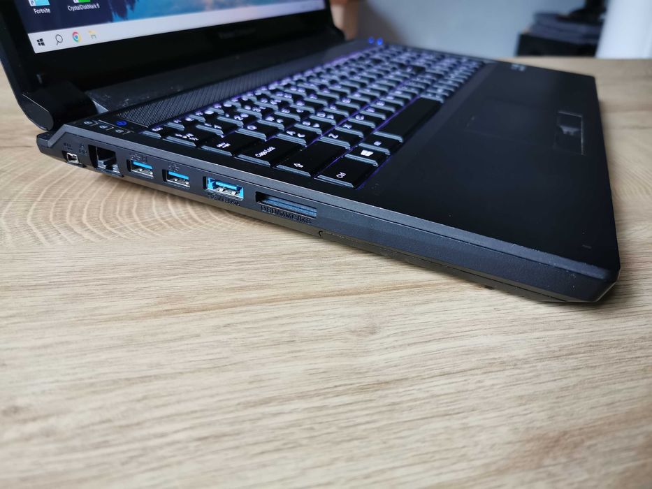 Laptop Clevo P150EM 15" i7-3610 / 16GB / SSD 256GB / Win 10 + Office 2021