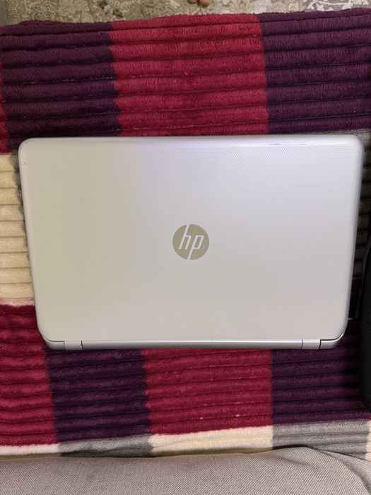 Поодам ноутбук HP