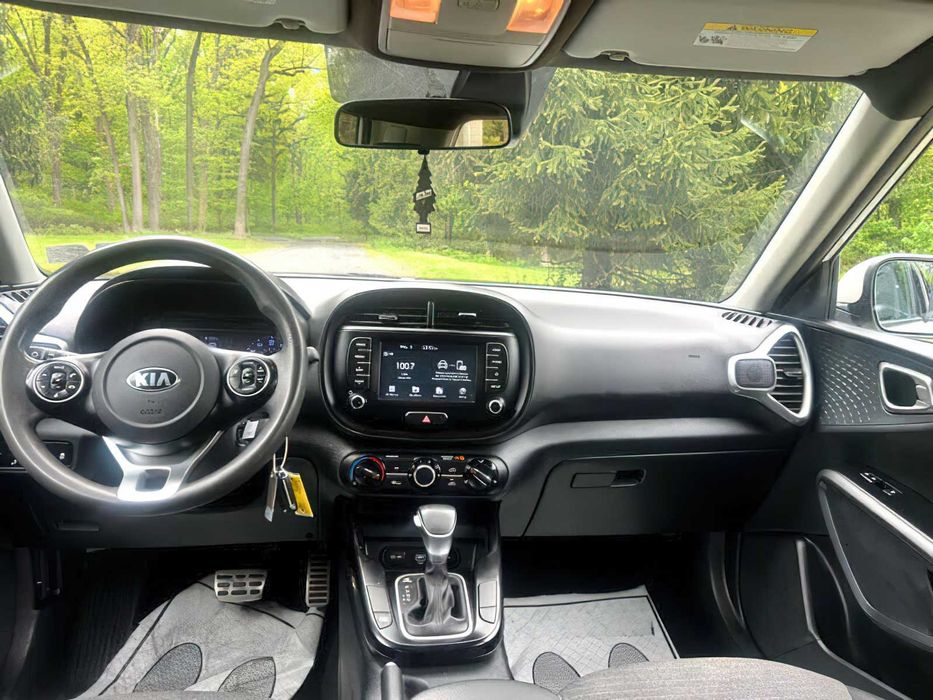 Kia Soul      2021