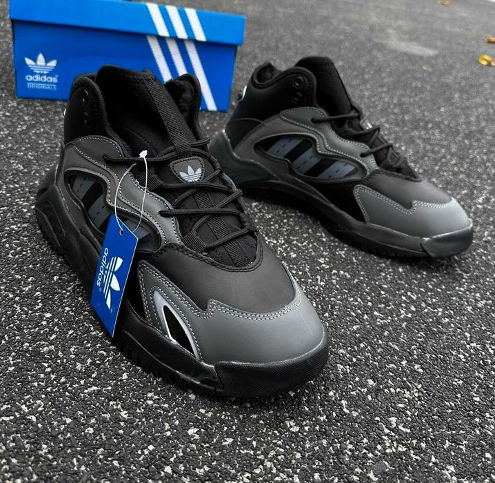 Мужские Зимние кроссовки Адидас кожаные с мехом черные серые