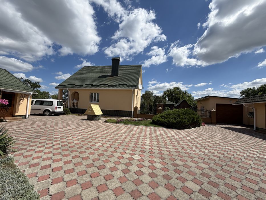 Продам будинок в Здолбунові