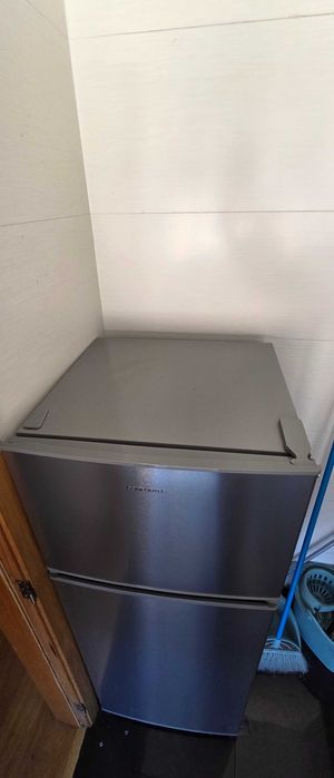 Vendo Frigorífico (comprei à 3 anos) esta como novo