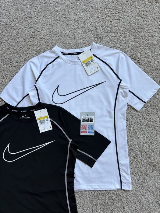 Футболка термо Nike Swoosh (компрессионка)