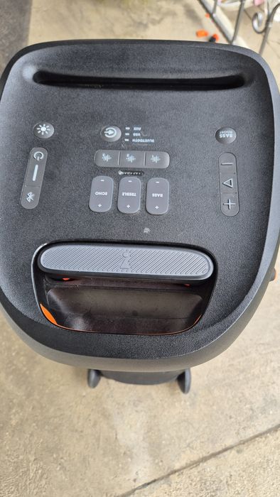 Колонка JBL 310 як нова