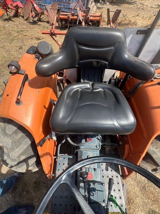 Trator kubota l295 30 cv