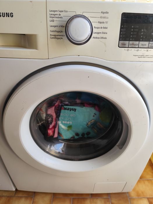 Máquina de lavar problemas446886433680281601