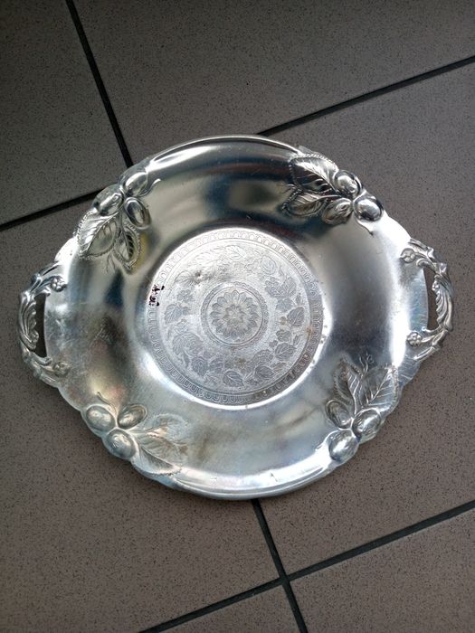 Dekoracyjna taca / patera z uchwytami-relikt PRL