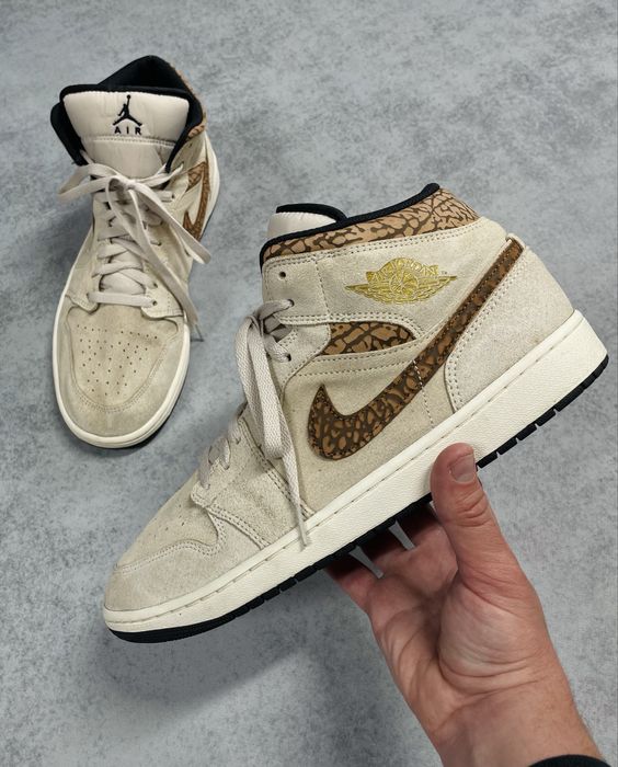 Мужские кроссовки Nike Air Jordan 1 Mid SE Brown Elephant Размер 46