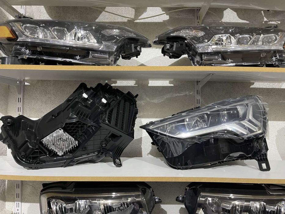 Фара full led audi Q3 2019-2022/фара Ауди кю 3 2019-