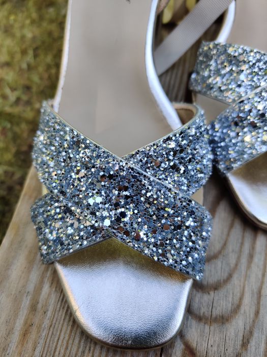 Anniel 38 ślub wesele srebrne brokat sandały obcas wiązane