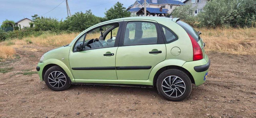 Автомобіль Citroen C3 2003