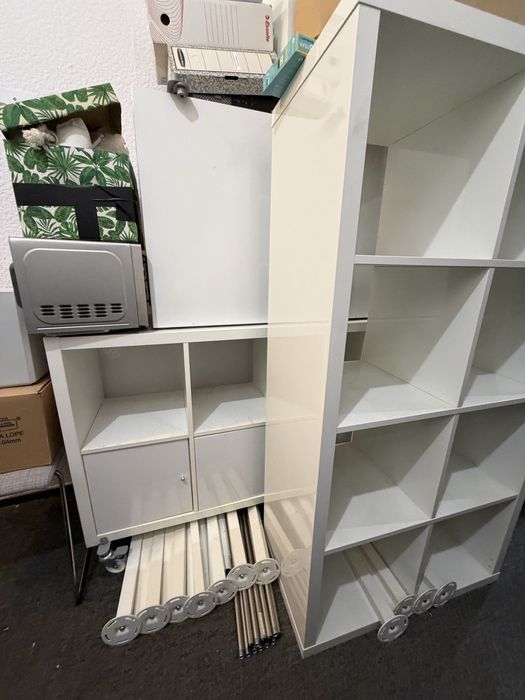 Meble z ikea regaly, krzesla, blaty