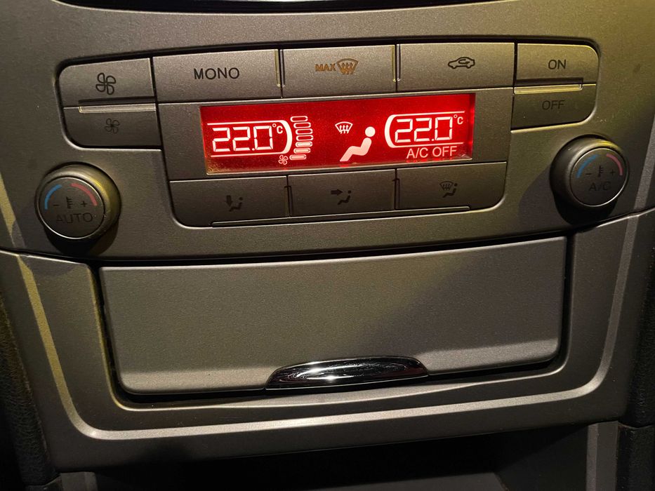 FORD MONDEO MK4 Przycisk Przyciski przełączniki grzania foteli