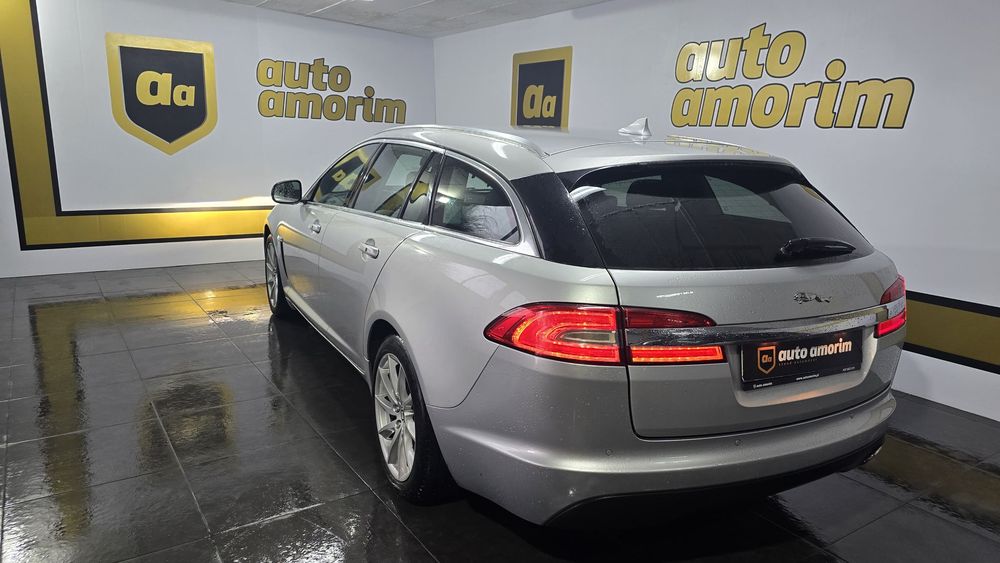 Jaguar XF Sportbrake 2.2 D Premium Luxury