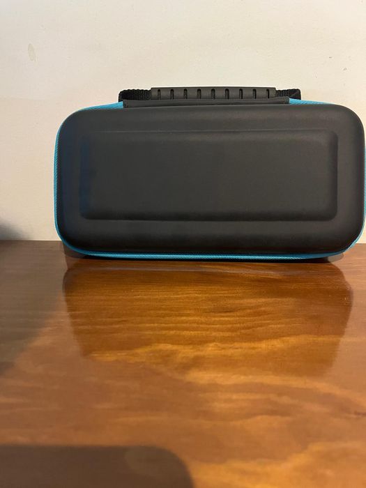 Nintendo Switch azul /vermelha