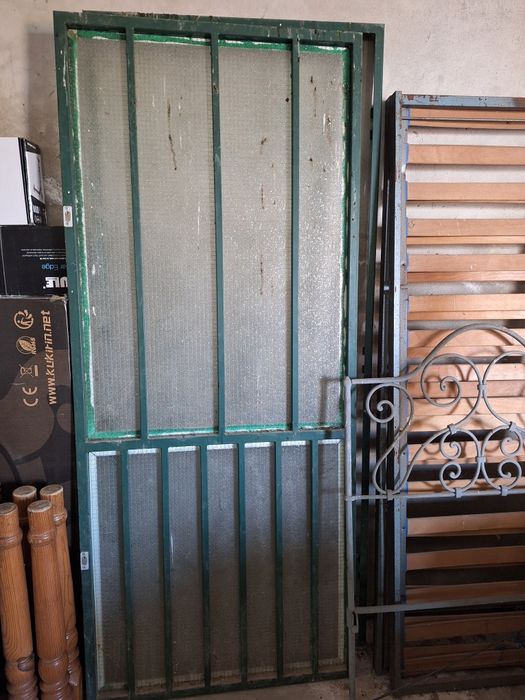 Portao  e aro ferro verde
