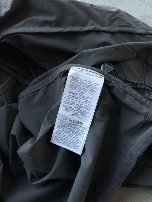 Оригінальна чоловіча куртка вітровка Nike ACG Five Towers Jacket Anthracite