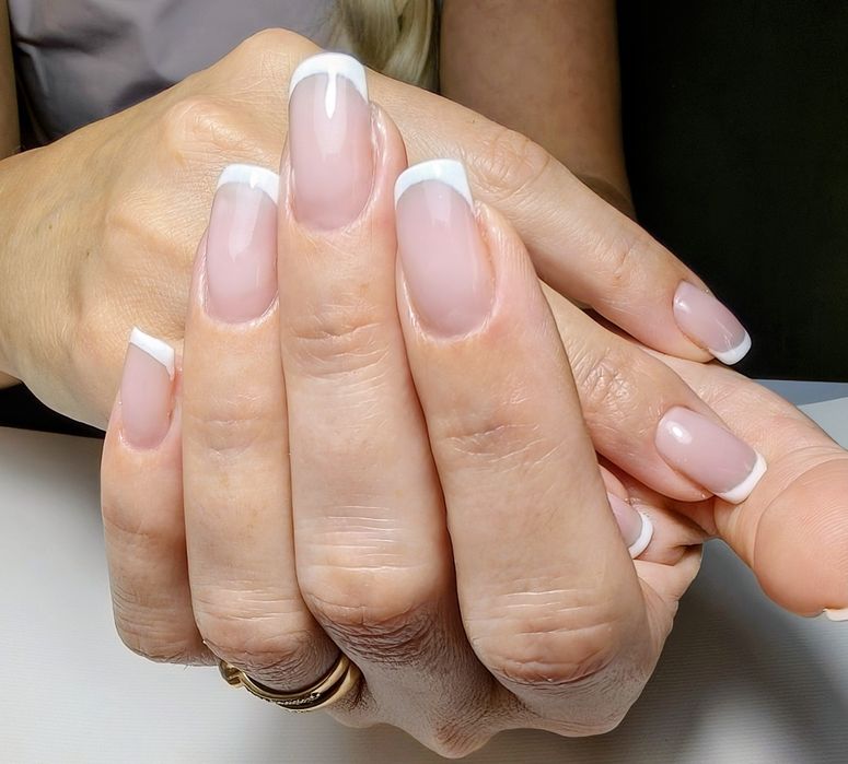 Манікюр Івано - Франківськ