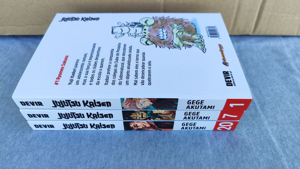 3 livros Jujutsu Kaisen