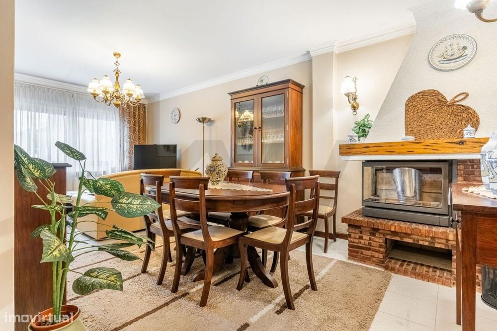 Apartamento T3 (Rés do Chão) com terraço privativo - Meadela, Viana do — Viana Do Castelo (Santa Maria Maior E Monserrate) E Meadela, Viana do Castelo