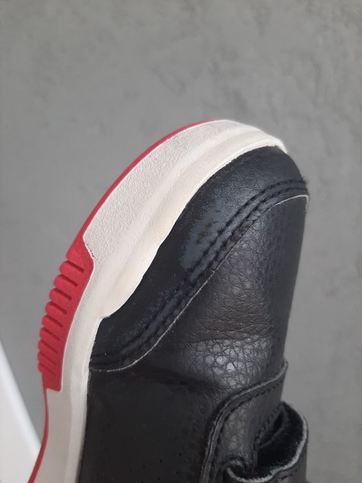 Buty Adidas Tensaur r. 30