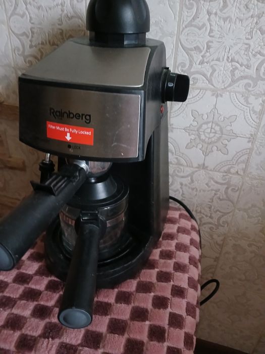 Продам кавоварку