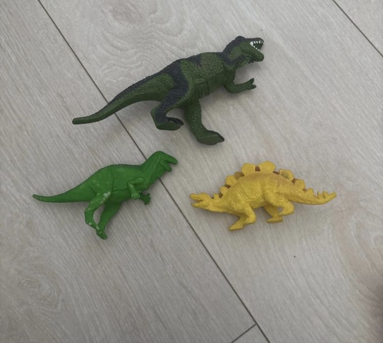 Figurki dinozary dinozaur t-rex