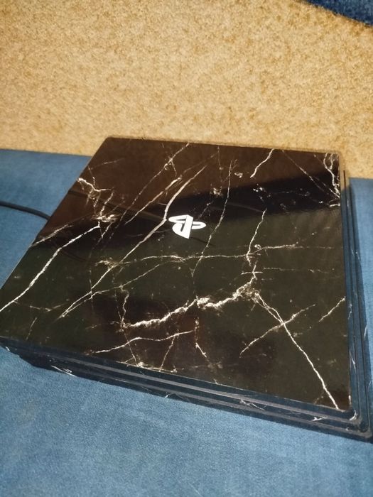 Ps 4 pro, Playstation 1TB