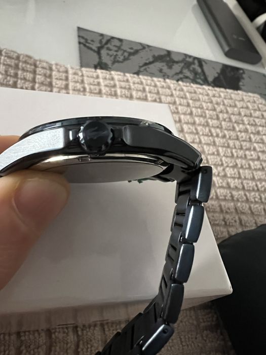 Продам годинник LACOSTE