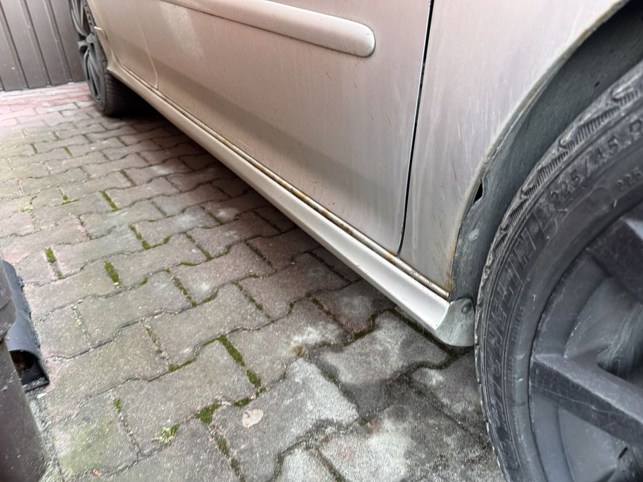 Volkswagen Golf 5 r32