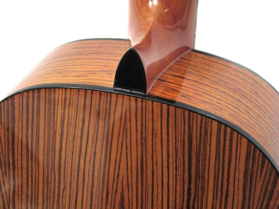 Dobra gitara klasyczna 4/4